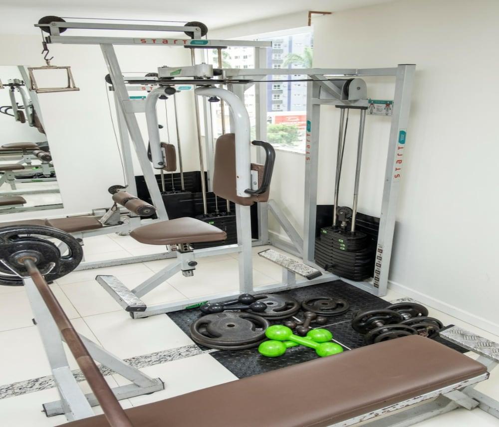 Bristol Easy Uba Hotel Bagian luar foto