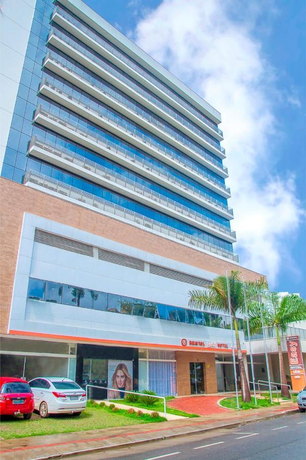 Bristol Easy Uba Hotel Bagian luar foto