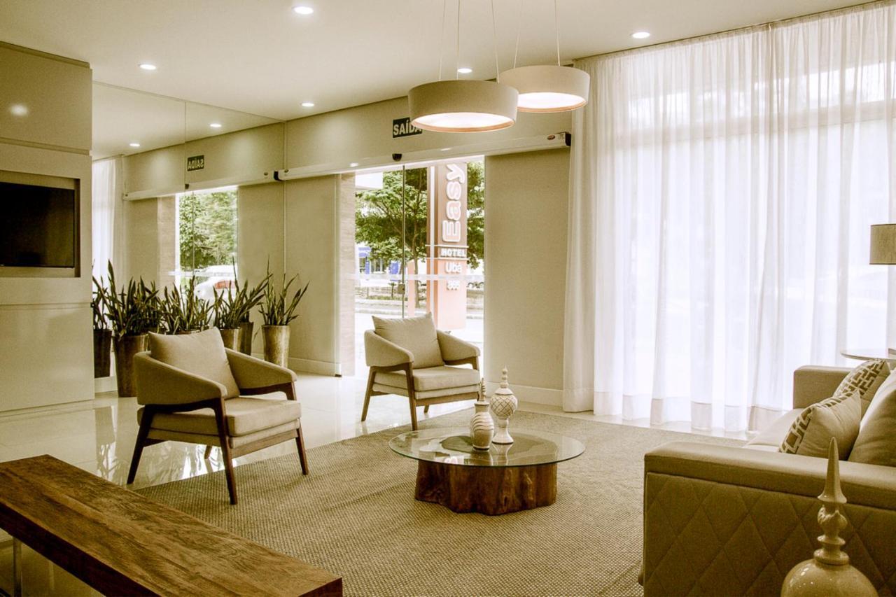 Bristol Easy Uba Hotel Bagian luar foto